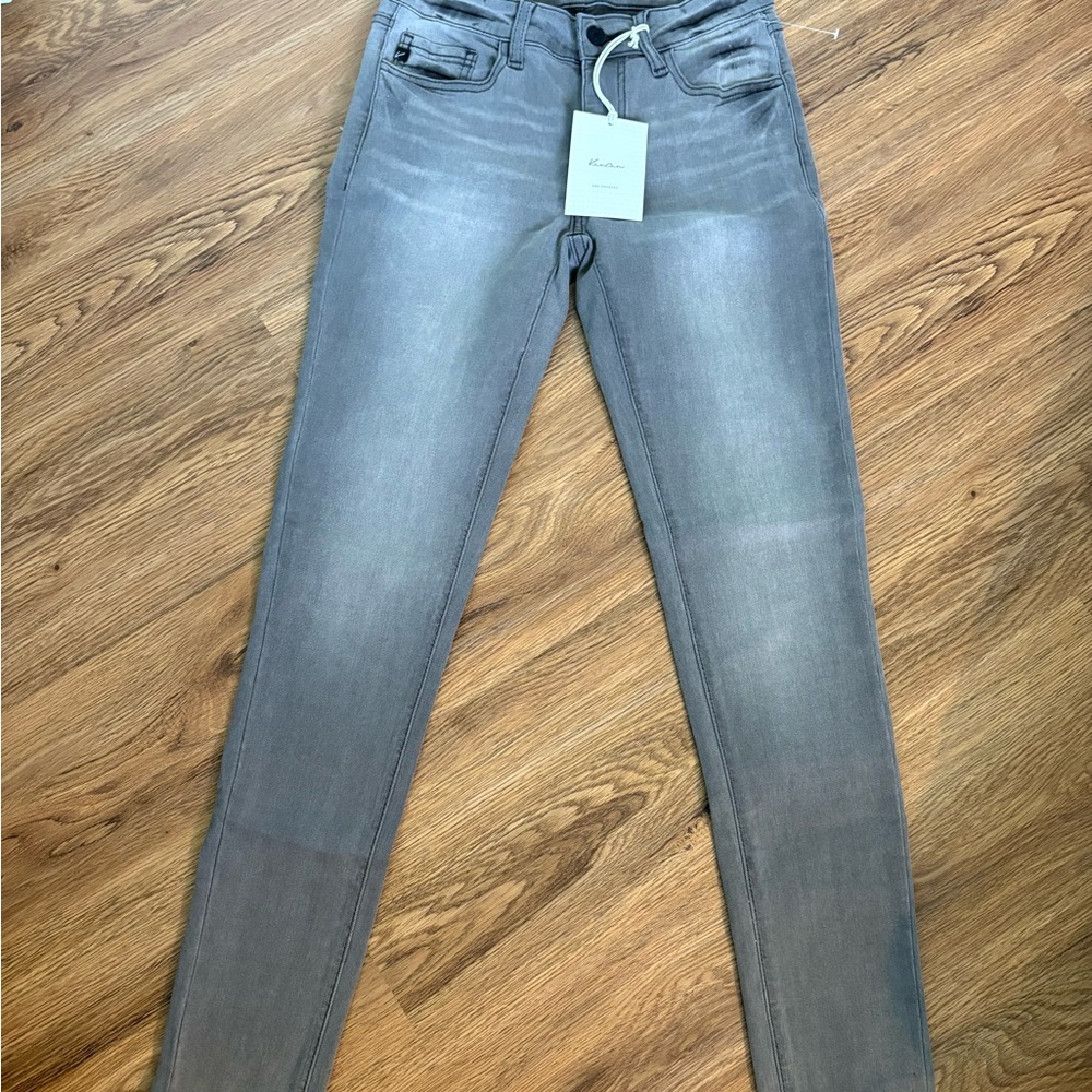 NWT KanCan Charcoal Denim Jeans Size 3/25